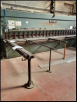 CESOIA SACMA 6050 X 8 usato magazzini automatici 200 kg x piano immagine Affilatrici usati in vendita
