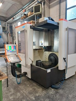 Mikron Mill E 500 U usato 2 cogenetatori wartsilia immagine Generatori usati in vendita