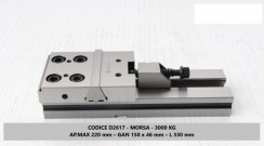 MORSA 3000 KG AP.MAX: 220 - GAN: 150 x 46 - L: 330 usato Morse in acciaio foto 10
