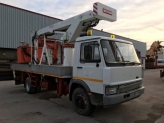 Autocarri annunci Autocarro Iveco 180E24, piattaforma aere vendita macchina Autocarro Iveco 180E24, piattaforma aere usati offerte aste macchine utensili attrezzature e macchinari