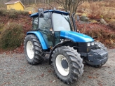 Autocarri annunci New Holland  TL100 DC Momsfri vendita macchina New Holland  TL100 DC Momsfri usati offerte aste macchine utensili attrezzature e macchinari