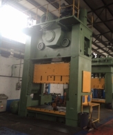 Presse annunci Pressa a doppio montante £!% ton vendita macchina Pressa a doppio montante £!% ton usati offerte aste macchine utensili attrezzature e macchinari