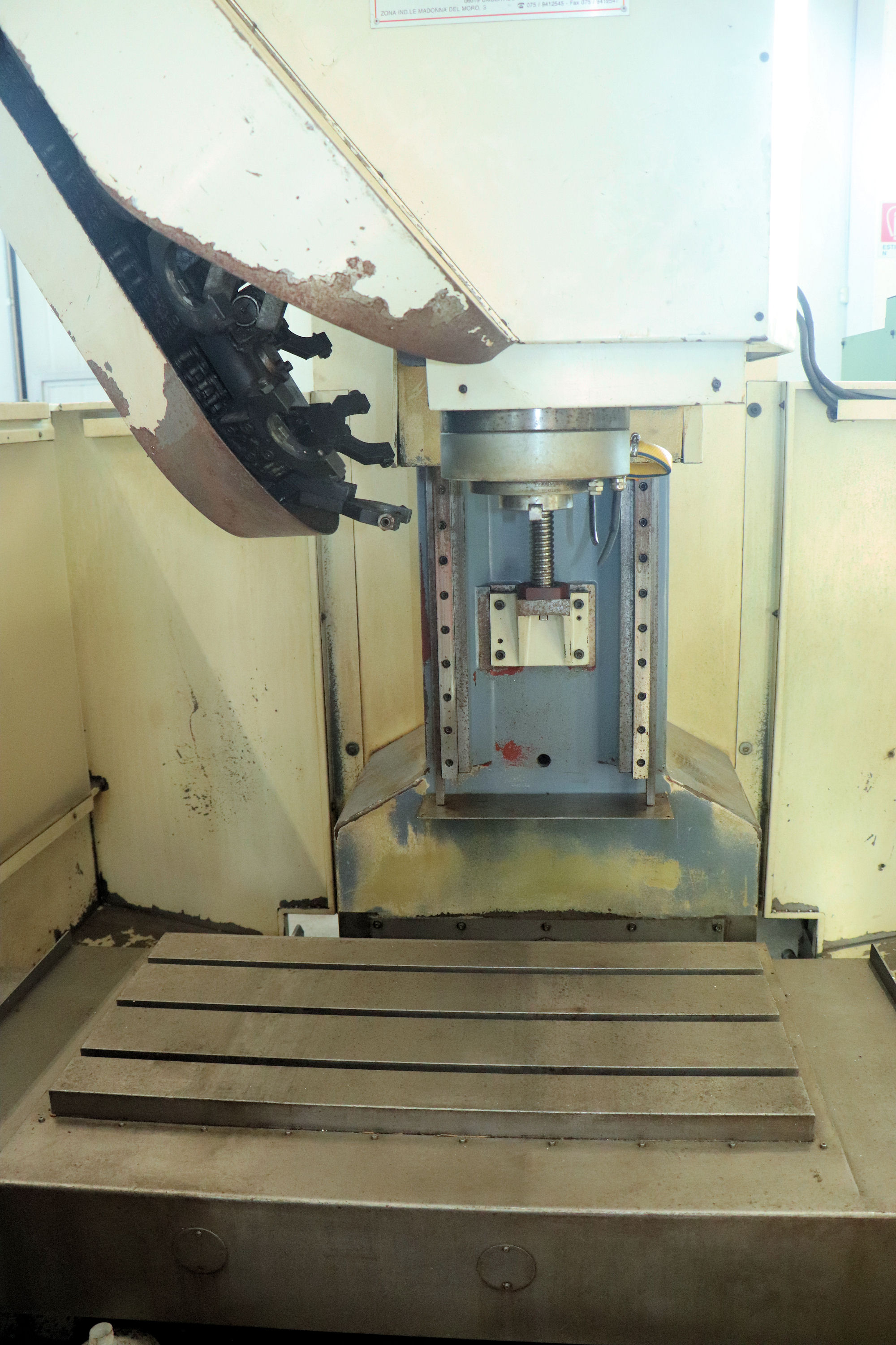 Centro di lavoro usato - fresatrice CNC - FAMUP MCX 700 - controllo SIEMENS  810 - magazzino 24 utensili - ISO 40