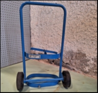 CARRELLO PORTABOMBOLE usato Audi A3 immagine Macchine usati in vendita