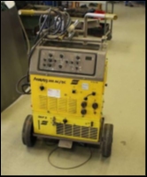 Aristotig 255 ac/dc Esab usato CENTRO DI LAVORO SINTEC MOD SMC-V500W immagine Centri di lavoro usati in vendita