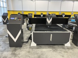 TAGLIO PLASMA NUOVO 3.000 mm x 1.500 mm GENERATORE 120 A usato Miniescavatore Yanmar B25 in vendita immagine Escavatori usati in vendita