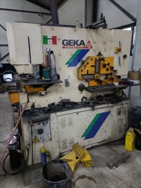 Tagliaferri universale usato CESOIA WARCOM MAXIMA 30-04- USATA foto 10
