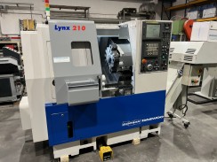 TORNIO DAEWOO DOOSAN LYNX 210 CNC FANUC 21i-T usato TORNIO CNC ORIZZ. TESTA FISSA OKUMA foto 10