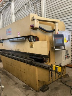 Pressa piegatrice Farina  usato CRAF SERVO MOTOR immagine Varie Macchinari usati in vendita