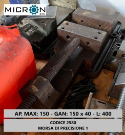 CODICE 2580 - MORSA DI PRECISIONE 1 usato PIEGATRICE  A 3 ASSI WARCOM UNICA 50-30 immagine Piegatrici usati in vendita