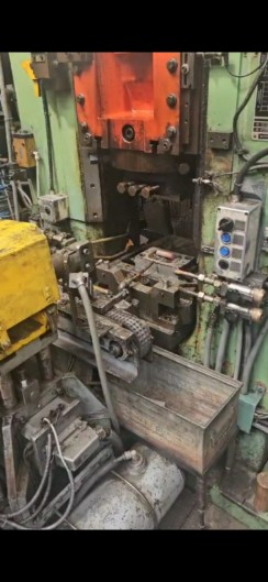 Occasione: due linee compleieri e forni per stampaggio ottone  usato segatrice AUTOMATICA FMB immagine Segatrici usati in vendita