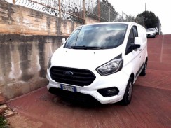 Giancarlo Garancini  Vendita Furgoni Furgone TRANSIT Usato e Nuovo da Aste e Offerte E Macchinari