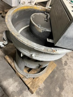 FARO ITALIA SRL  Vendita Macchine Finitura Metalli VIBRATORE  Usato e Nuovo da Aste e Offerte E Macchinari