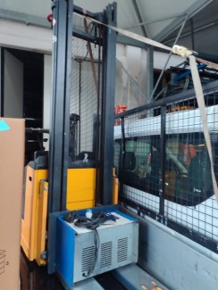 BERARDO MARZIO  Vendita Carrelli elevatori STOCCATORE  Usato e Nuovo da Aste e Offerte E Macchinari