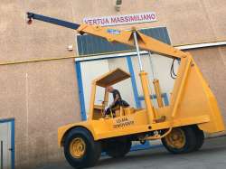 VERTUA MASSIMILIANO S.R.L.  Vendita Sollevamento e movimentazione SEMOVENTE GRU' Usato e Nuovo da Aste e Offerte E Macchinari