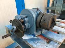 DIVISORE UNIVERSALE DI PRECISIONE MANDRINO DIAM. 130 mm usato Pompa fluid-o-tech 129994 foto 10